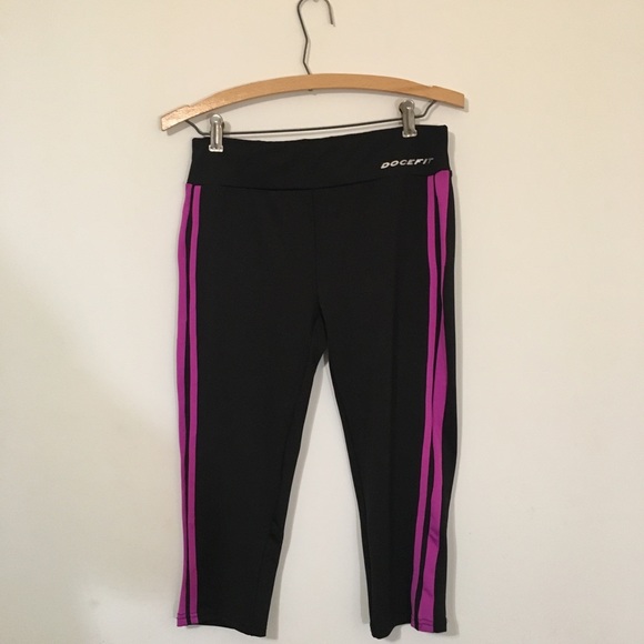 Pants - Woman’s Docefit  Black Leggings size L